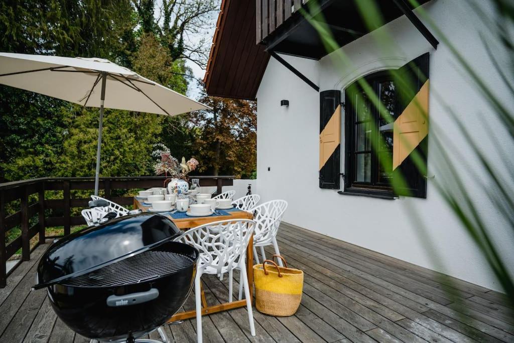 House With Sun Terrace For 8 Guests *